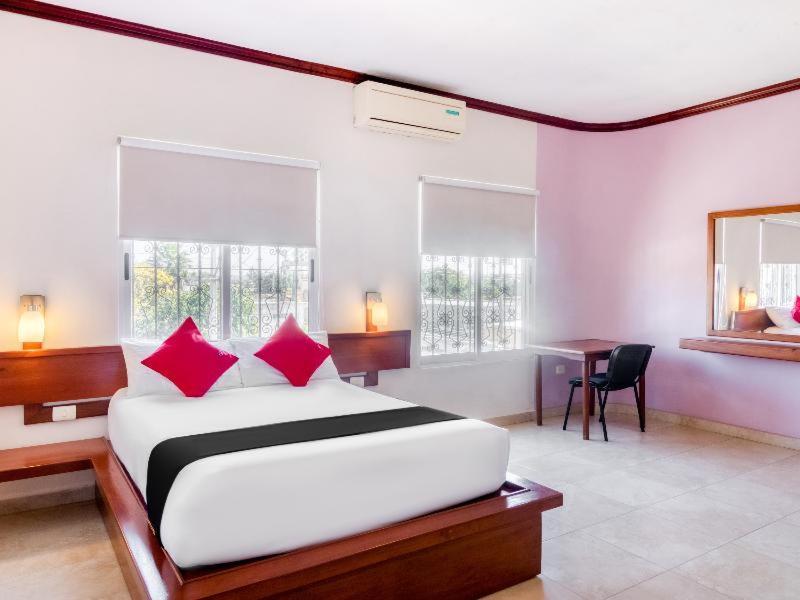 Monte Salerno Hotel & Suites Montemorelos Cameră foto